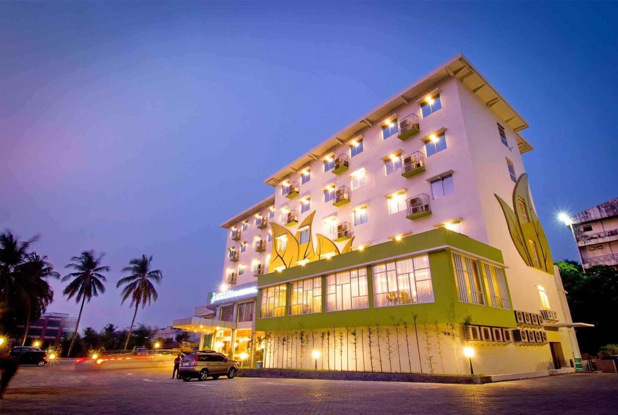 Angkasa Garden Hotel Pekanbaru Exterior photo